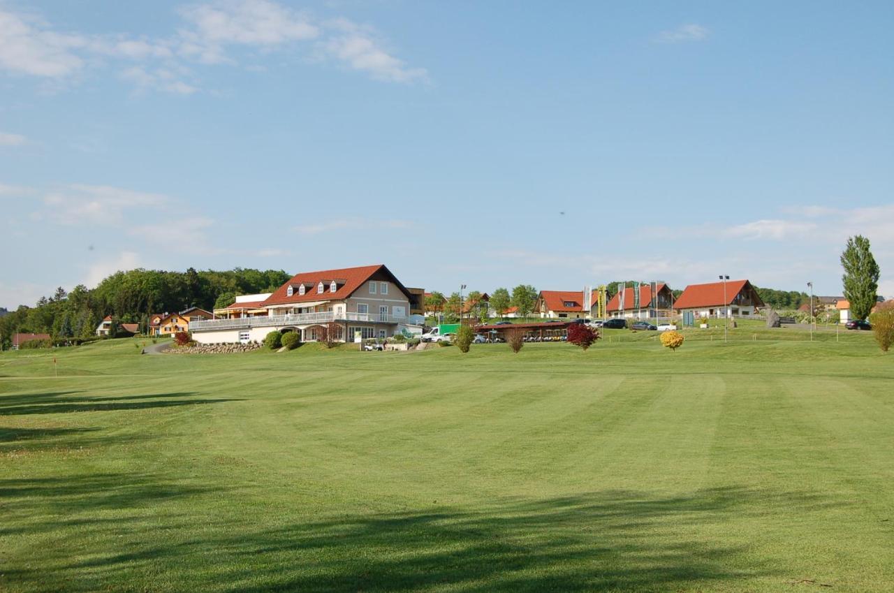 Golf Resort Kloech Exterior foto