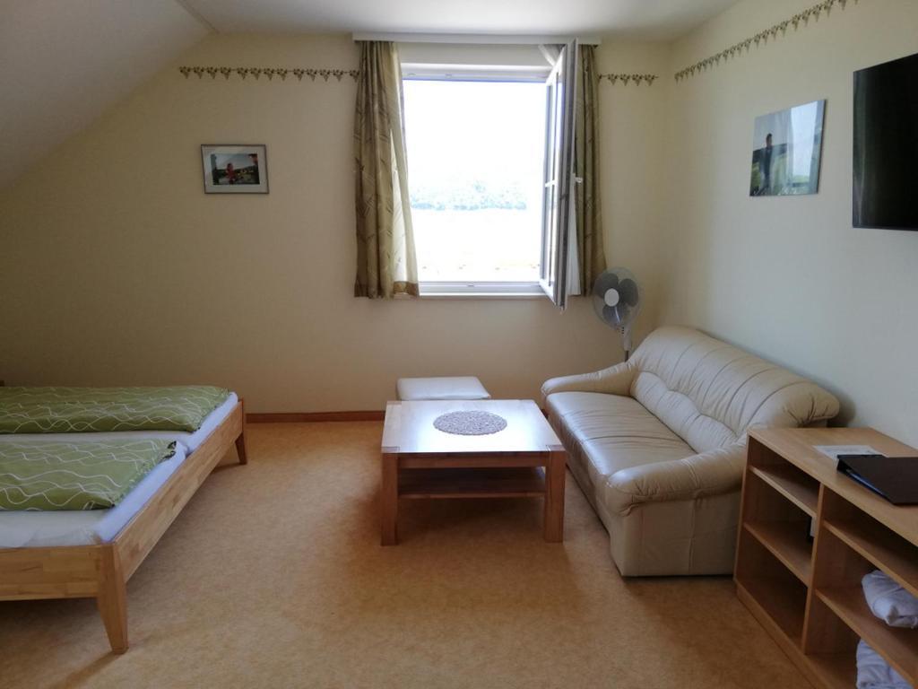 Golf Resort Kloech Habitación foto